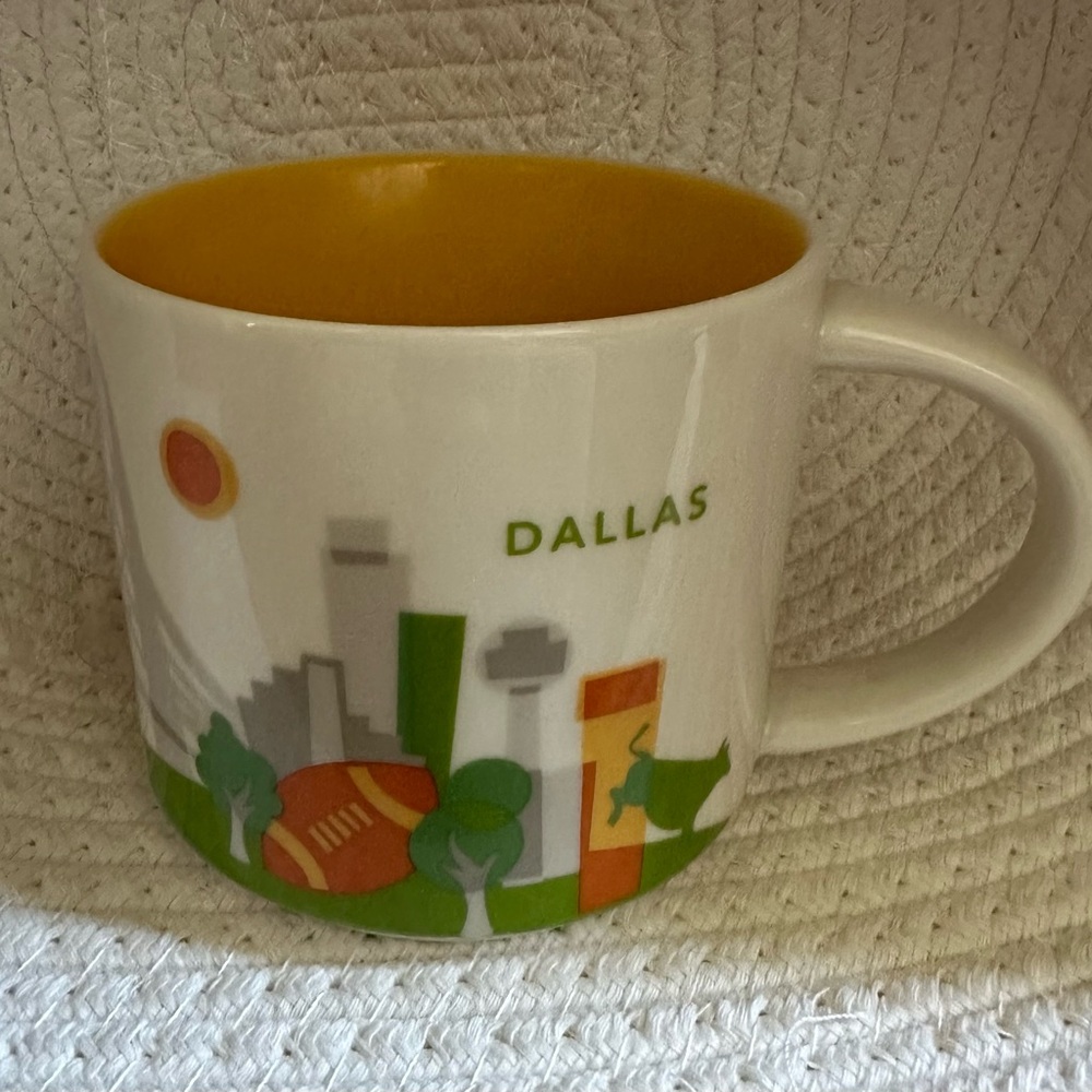 STARBUCKS Green White Yellow DALLAS "You Are Here" Series 2014 Coffee Mug. 14 oz